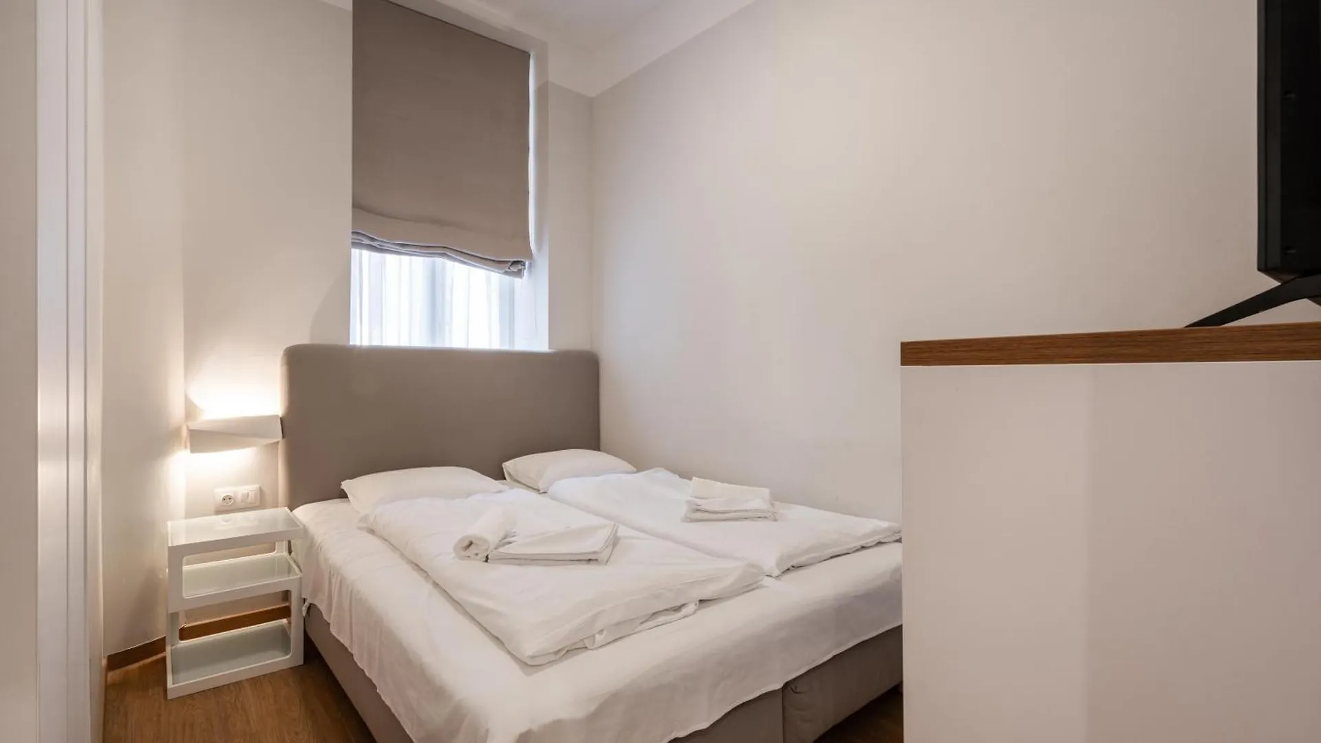 בודפשט City Block Apartments 0*,