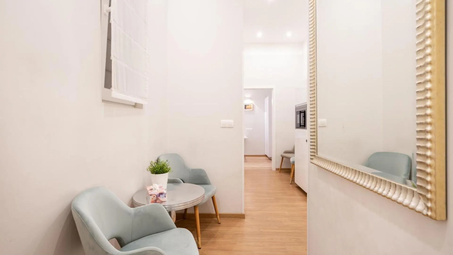 בודפשט City Block Apartments
